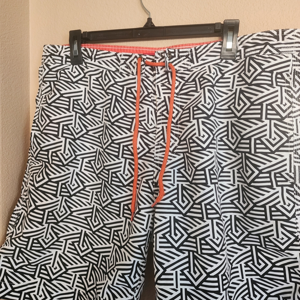 Saks Fifth Avenue Black and White Maze Board Shorts